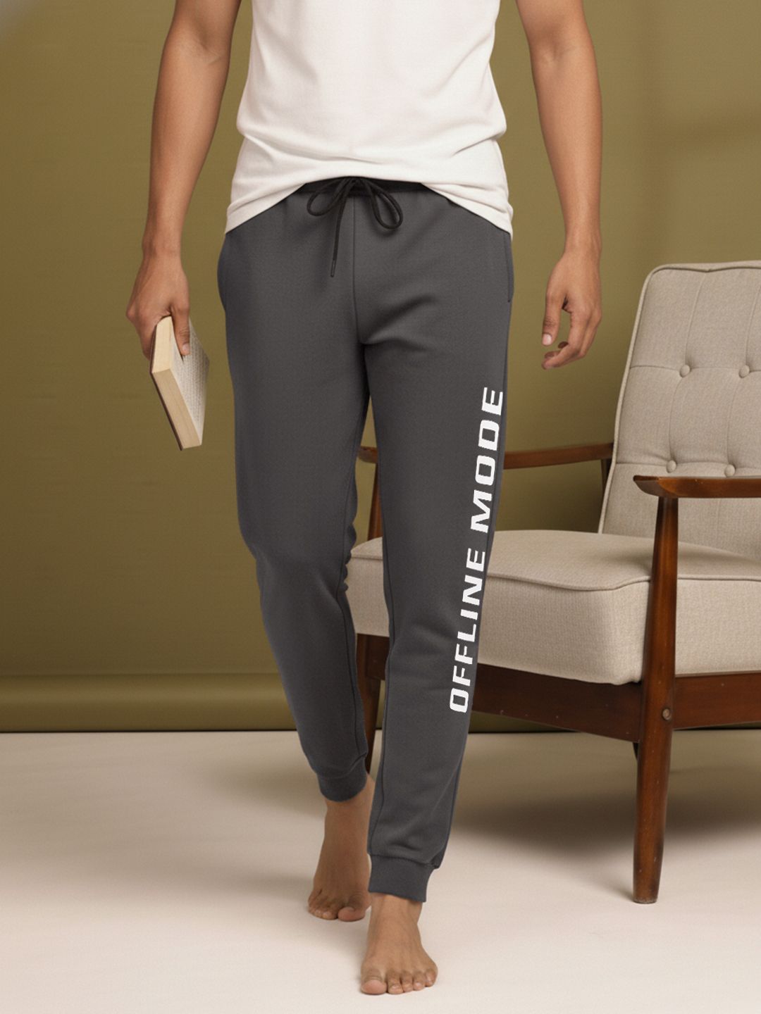 ETC Men Pure Cotton Typography Printed Jogger Style Lounge Pants-picture-41