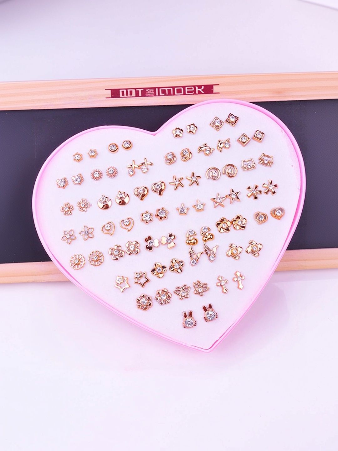 Deccan Store Geometric Studs Earrings-picture-13