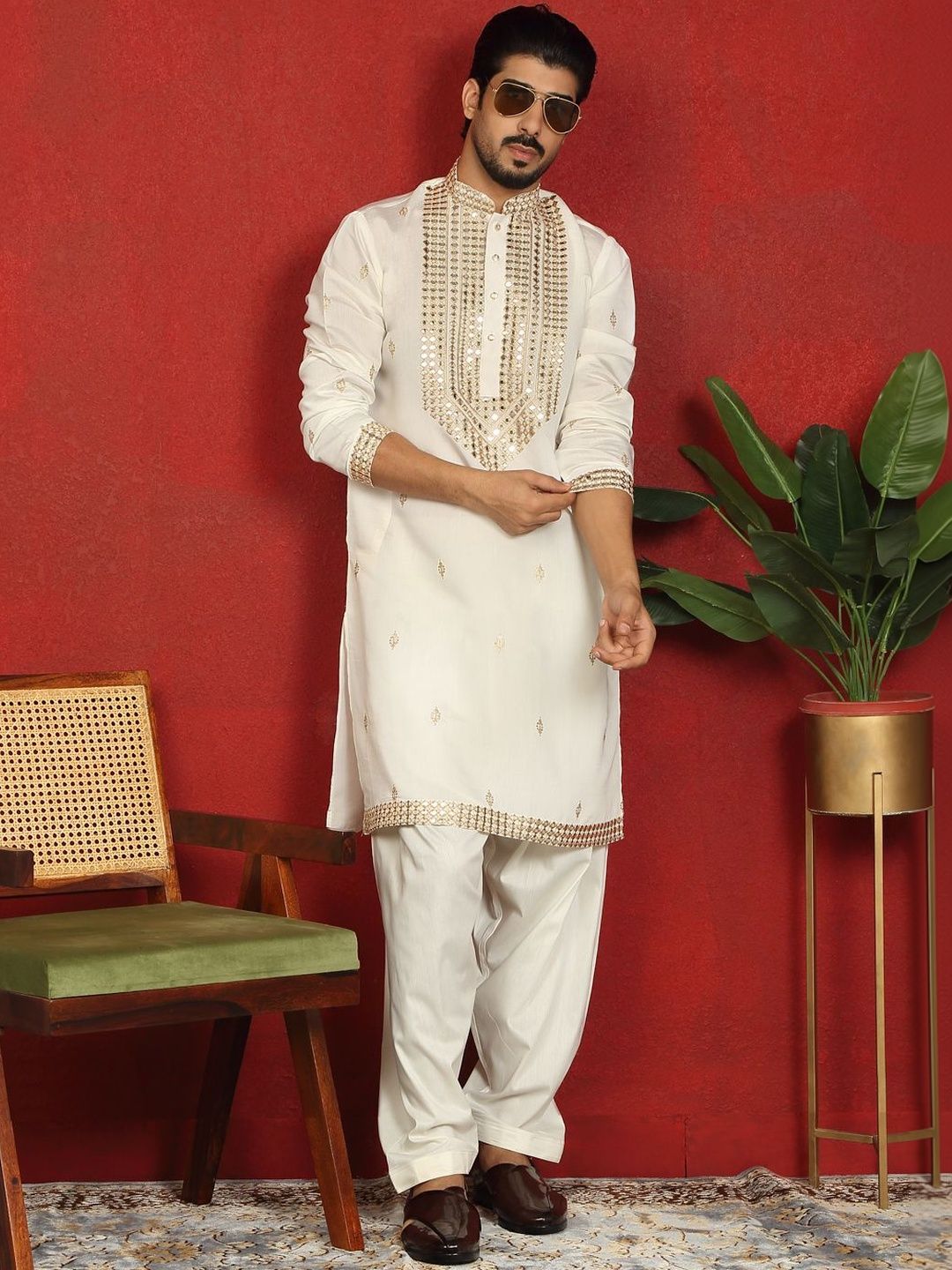 KRAFT INDIA LUXE Men Embroidered Kurta-picture-10