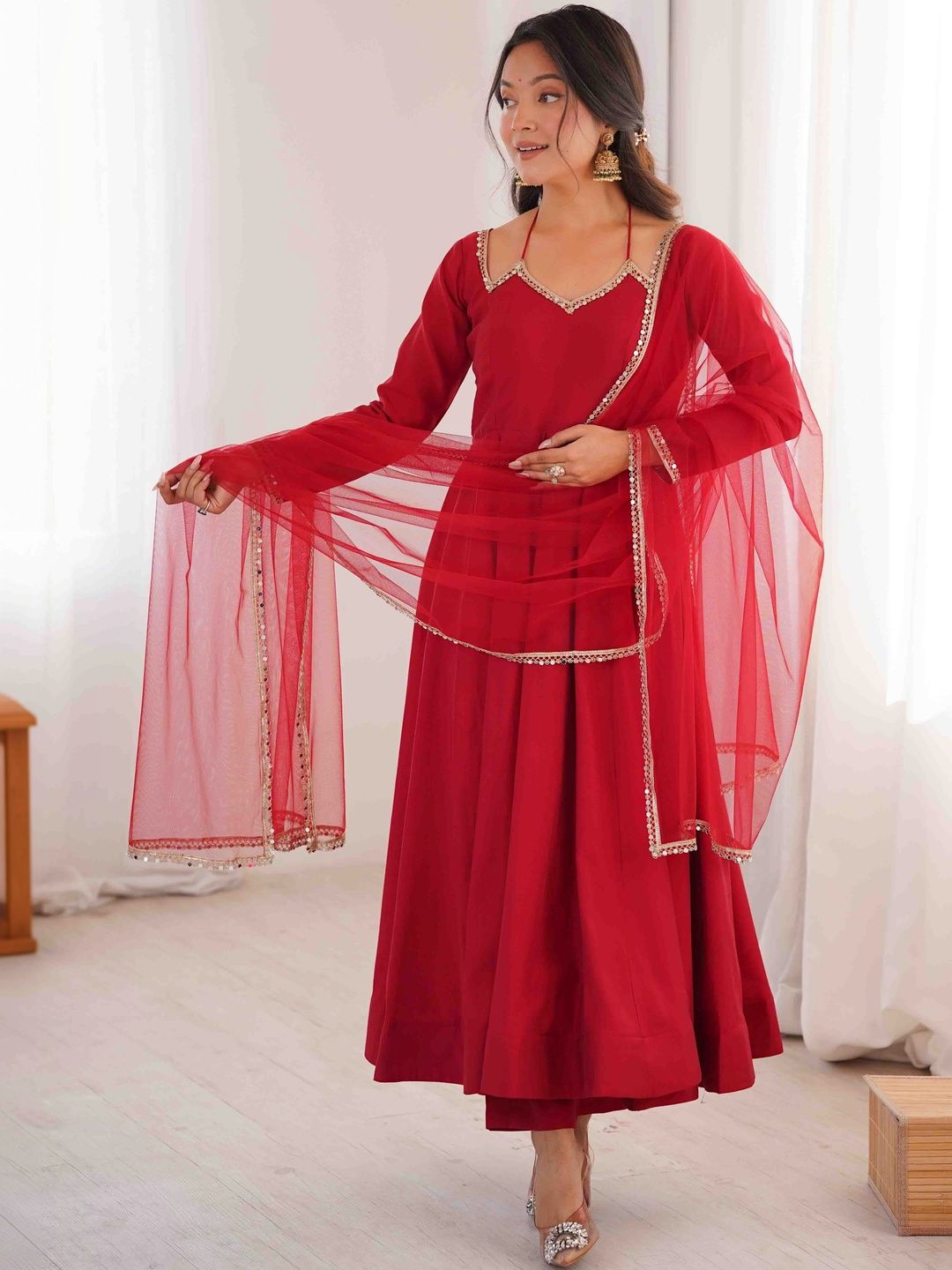 SAJAVAT ETHENIC WEAR Women Panelled Gotta Patti Kurta with Trousers & With Dupatta