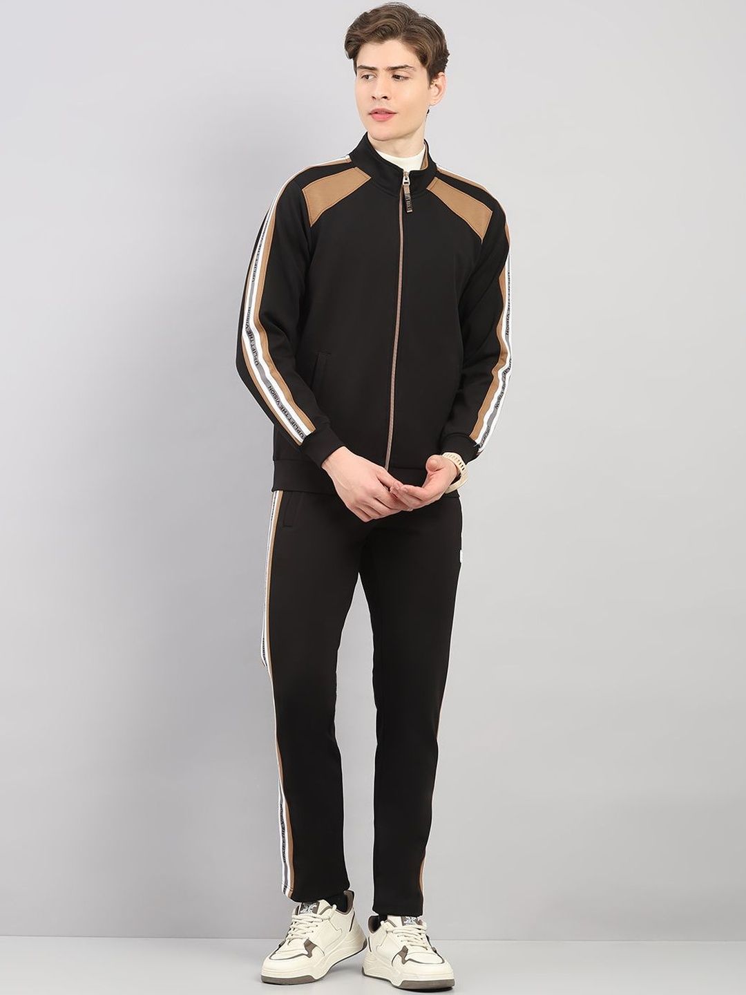 rock.it Men Round Neck Mid-Rise Tracksuits-picture-41