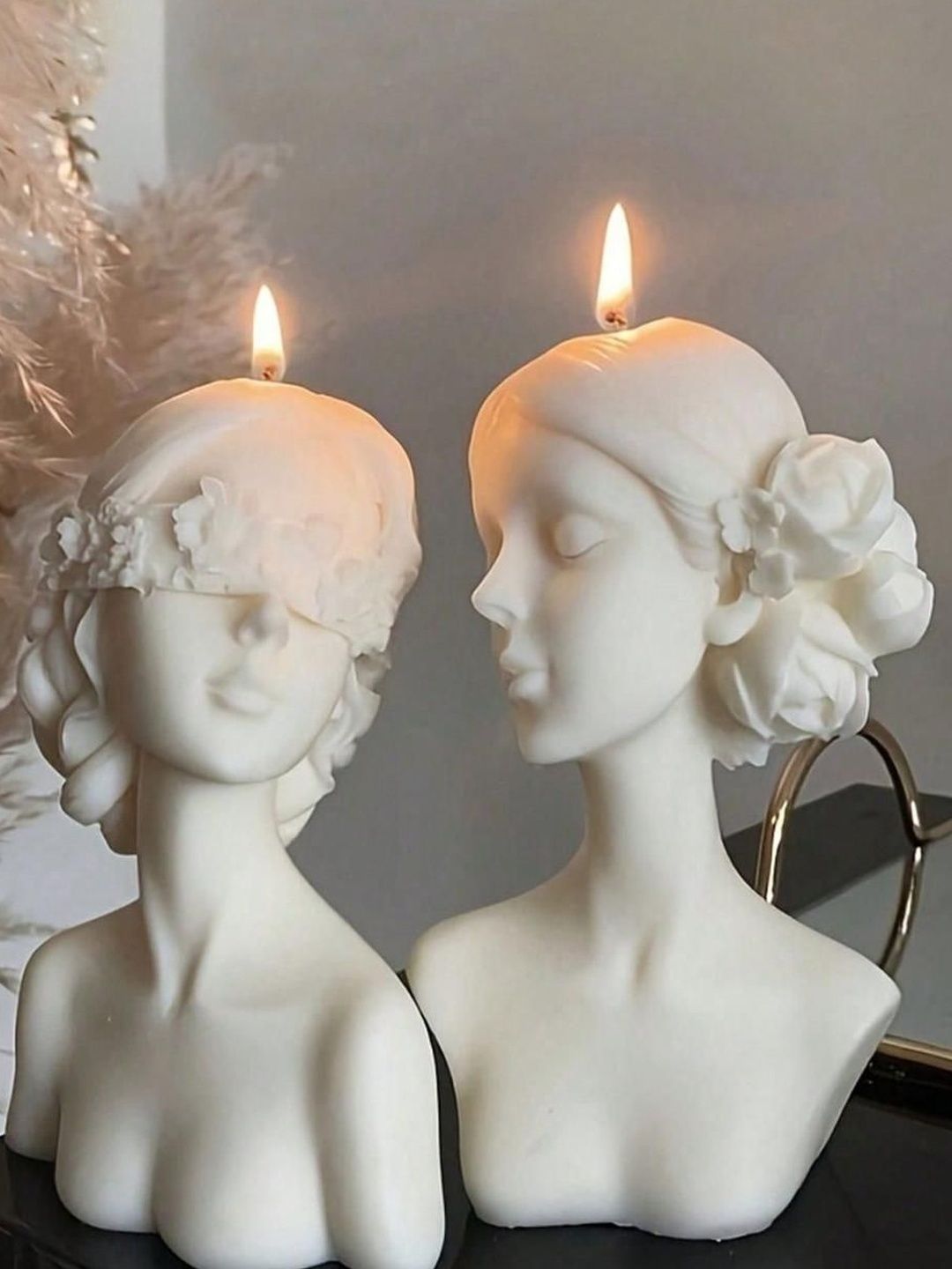 Dainty Little Shop White & White 2 pieces Tea Light Candle-image-41