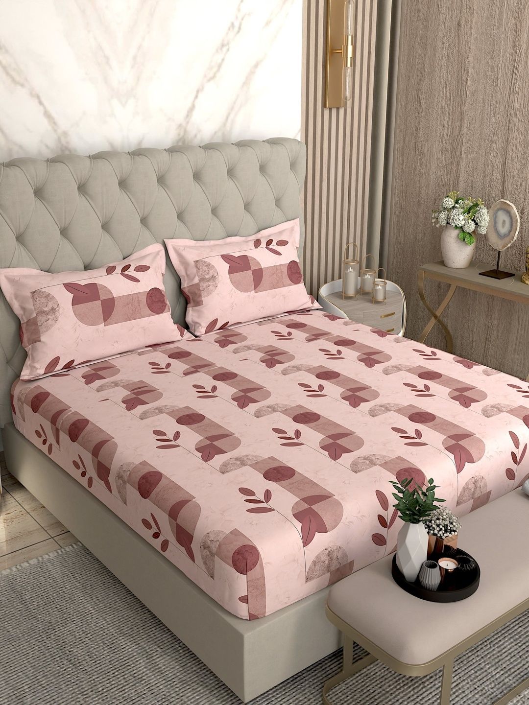 Pure Decor Pink & Maroon Geometric Bedsheet with 2 Pillow Covers-picture-19