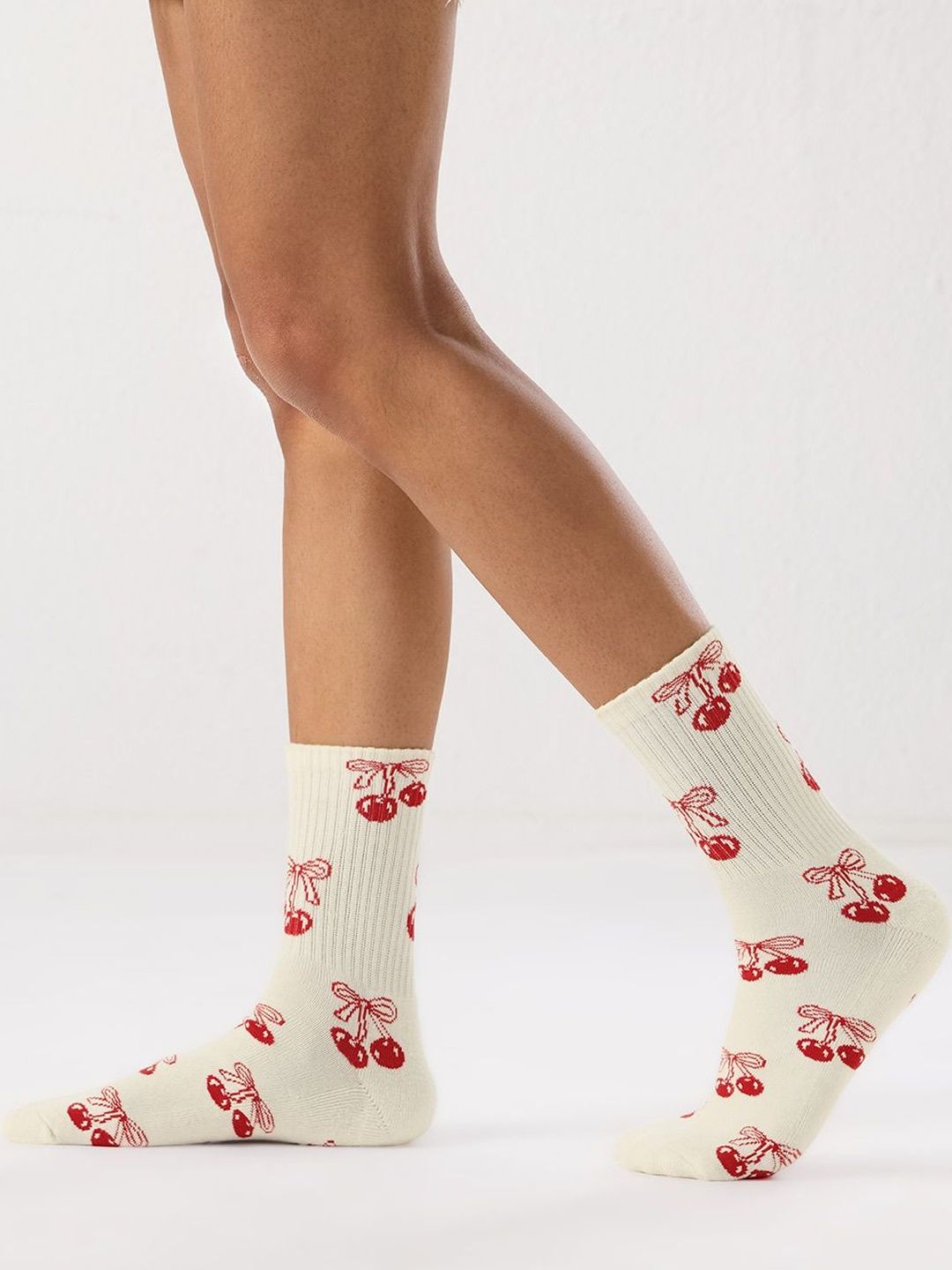 The Souled Store Unisex Patterned Above Ankle Socks-picture-25