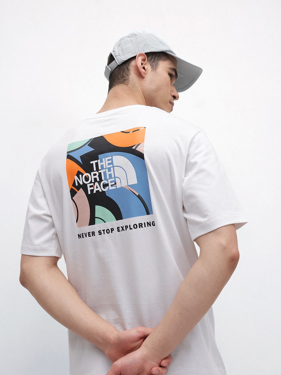 The North Face Unisex Asian Relaxed Fit Graphic Printed Pure Cotton T-shirt-picture-10