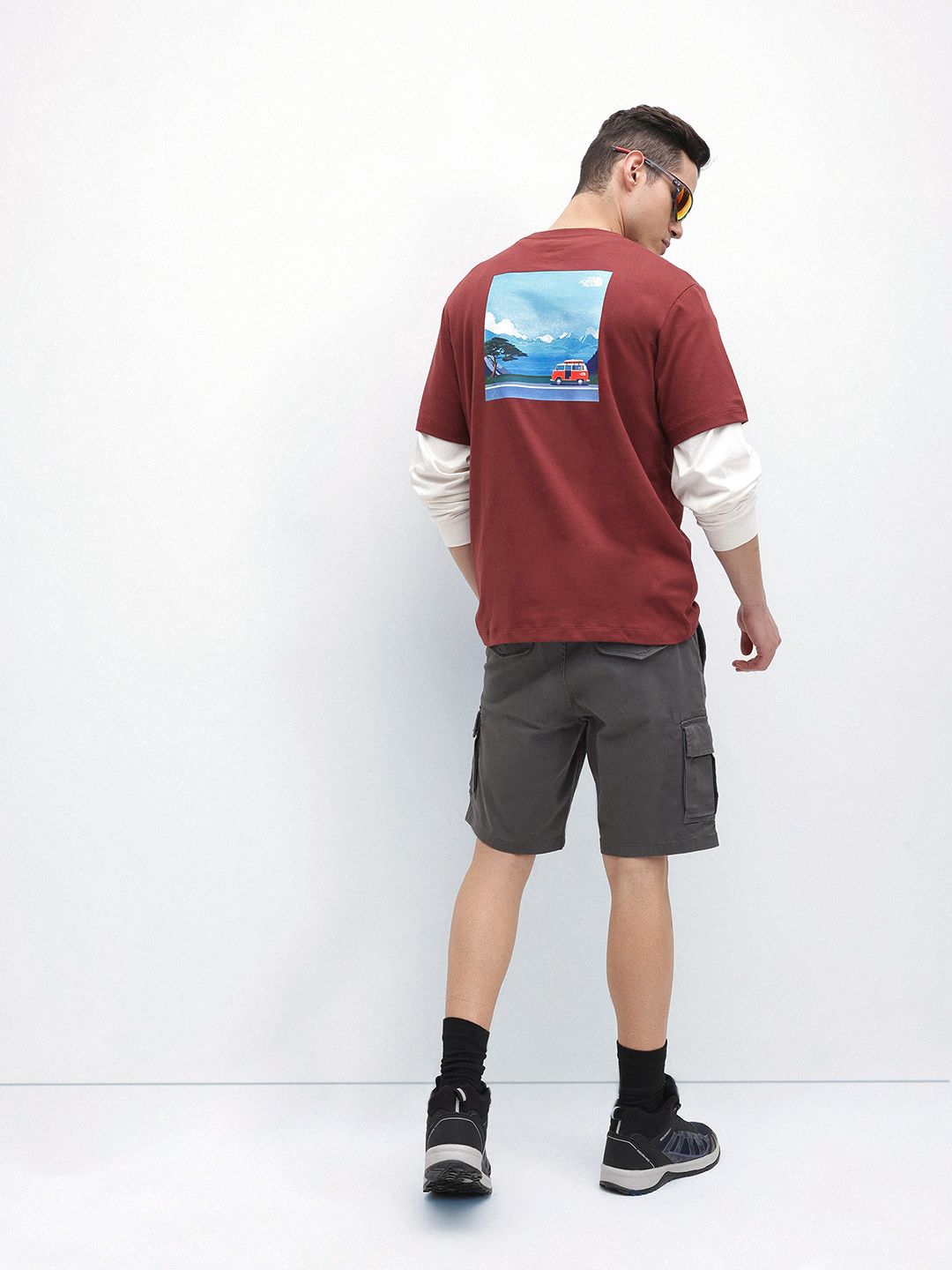 The North Face Unisex Asian Relaxed Fit Graphic Printed Pure Cotton T-shirt-picture-16