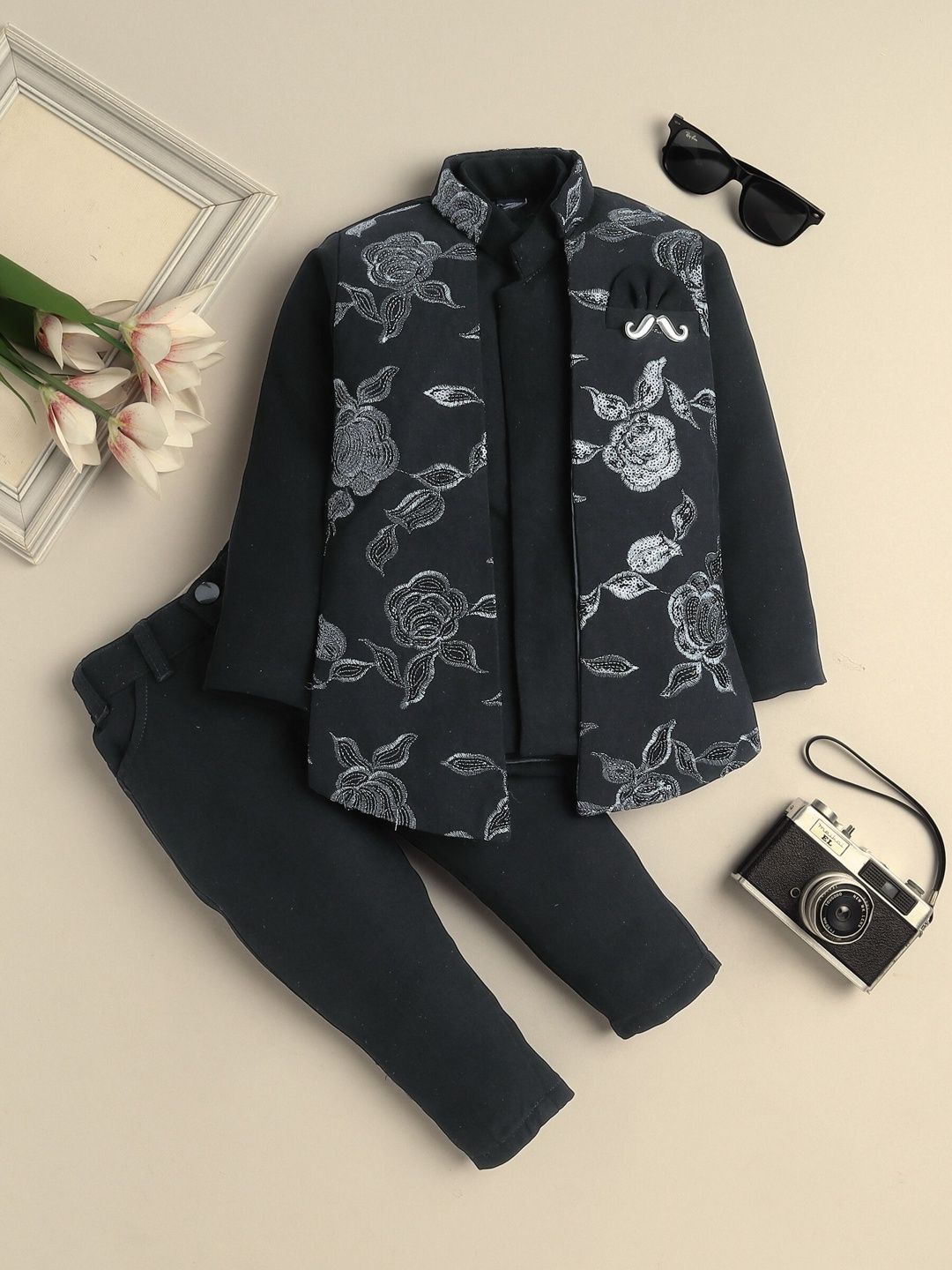 KALINI Boys Embroidered Mandarin Collar Sherwani Set-picture-12