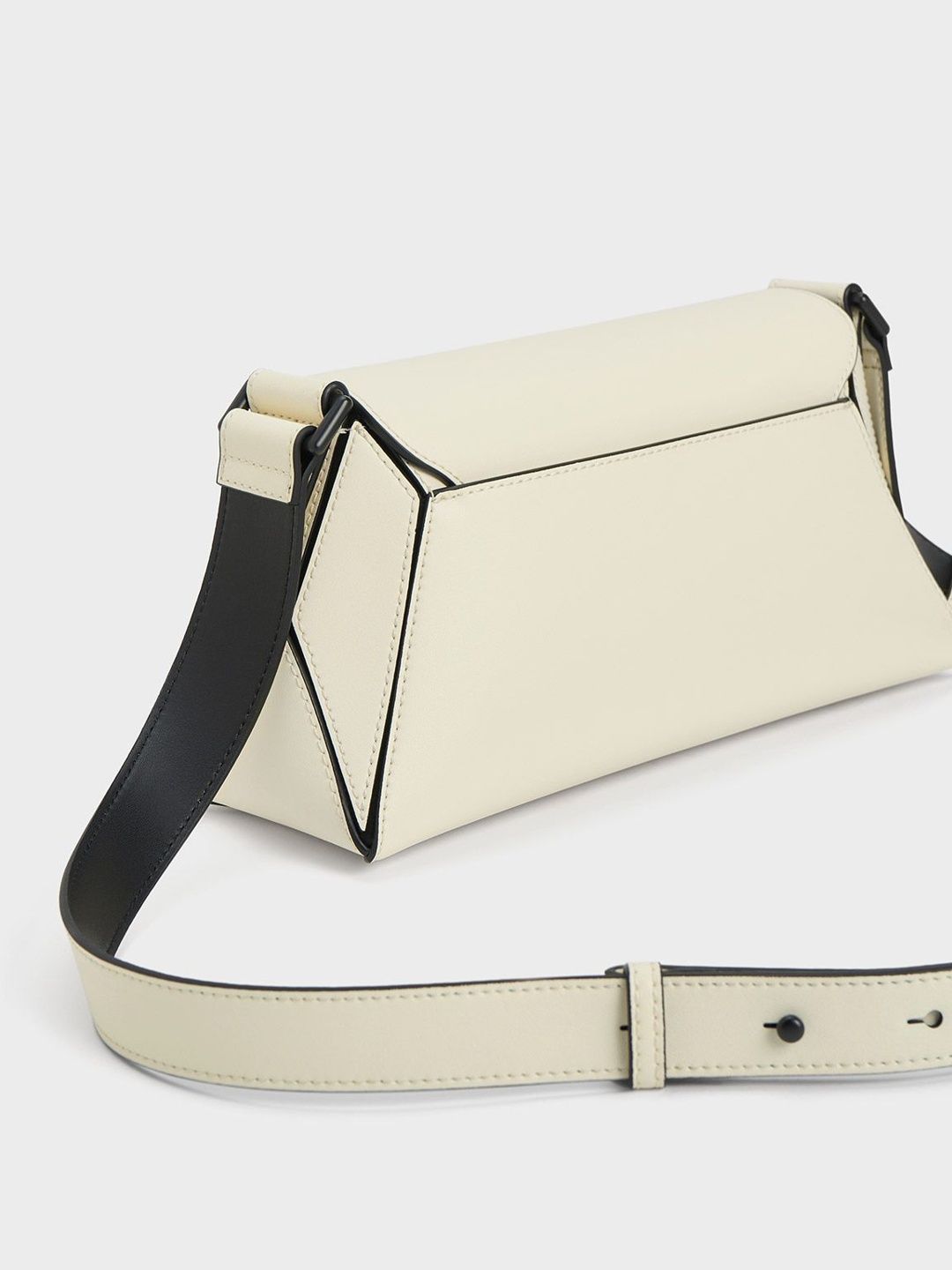 CHARLES & KEITH Nasrin Geometric Shoulder Bag-picture-12