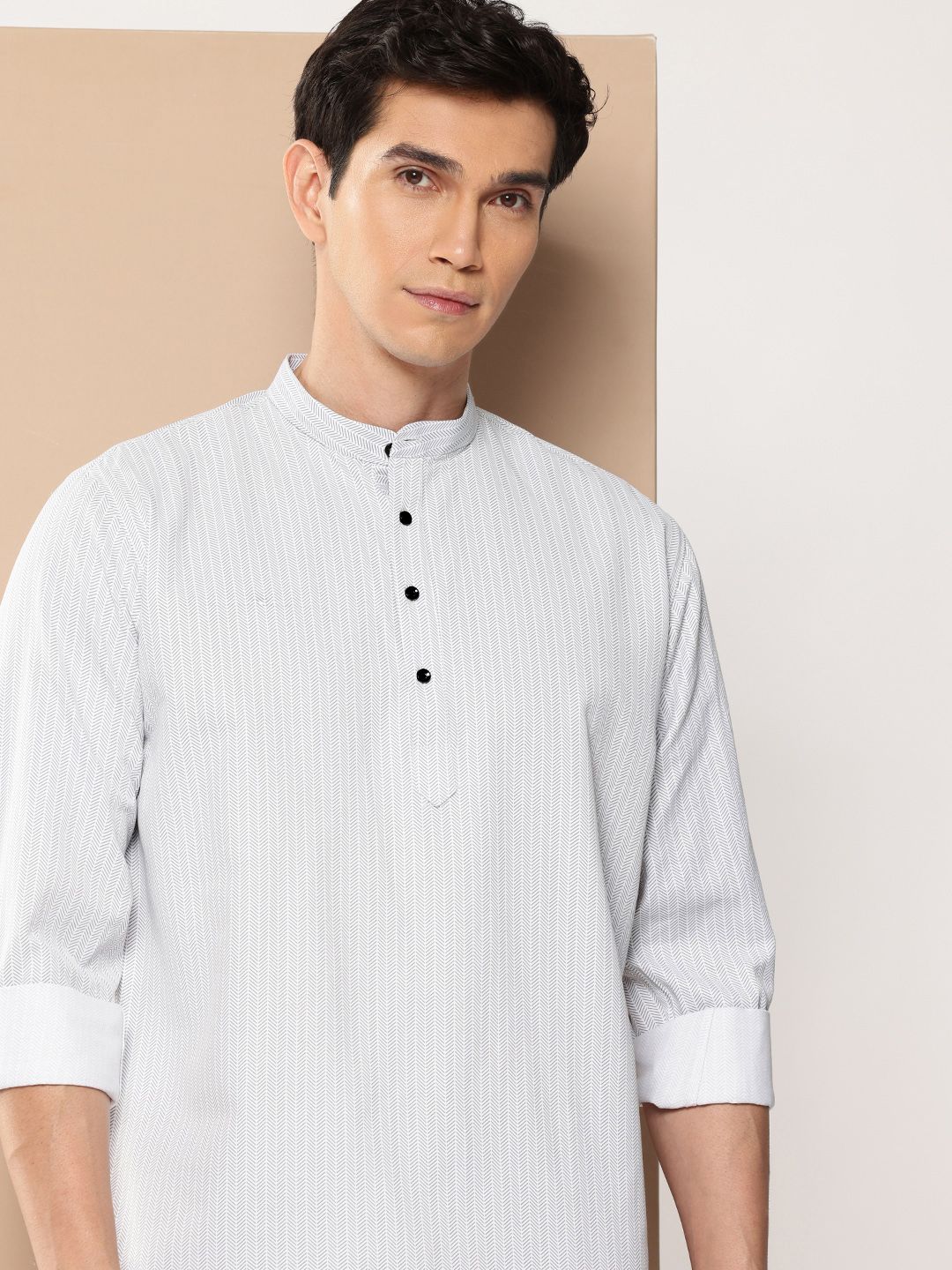 DIVISIVE Geometric Printed Short Kurta-picture-32