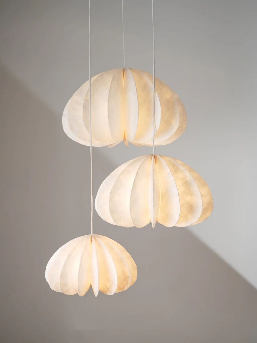 FIG Off White & Off White Contemporary Ceiling Lamp-image-0
