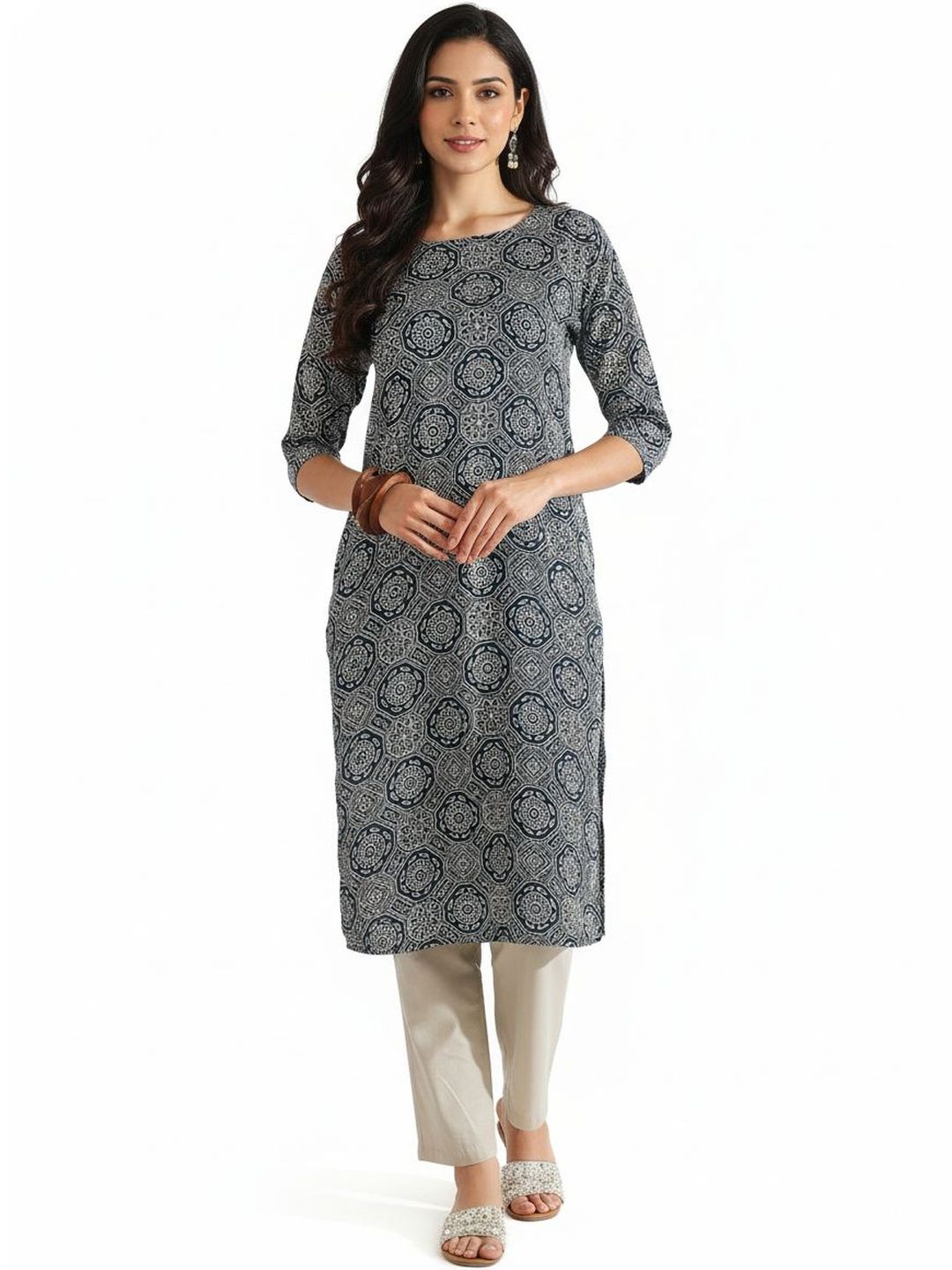 SZN Printed Sequinned Crepe Blend Kurta-picture-25