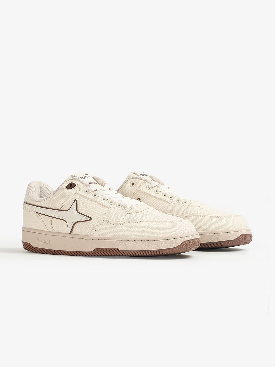 Comet Unisex X Lows Cortado Sneakers