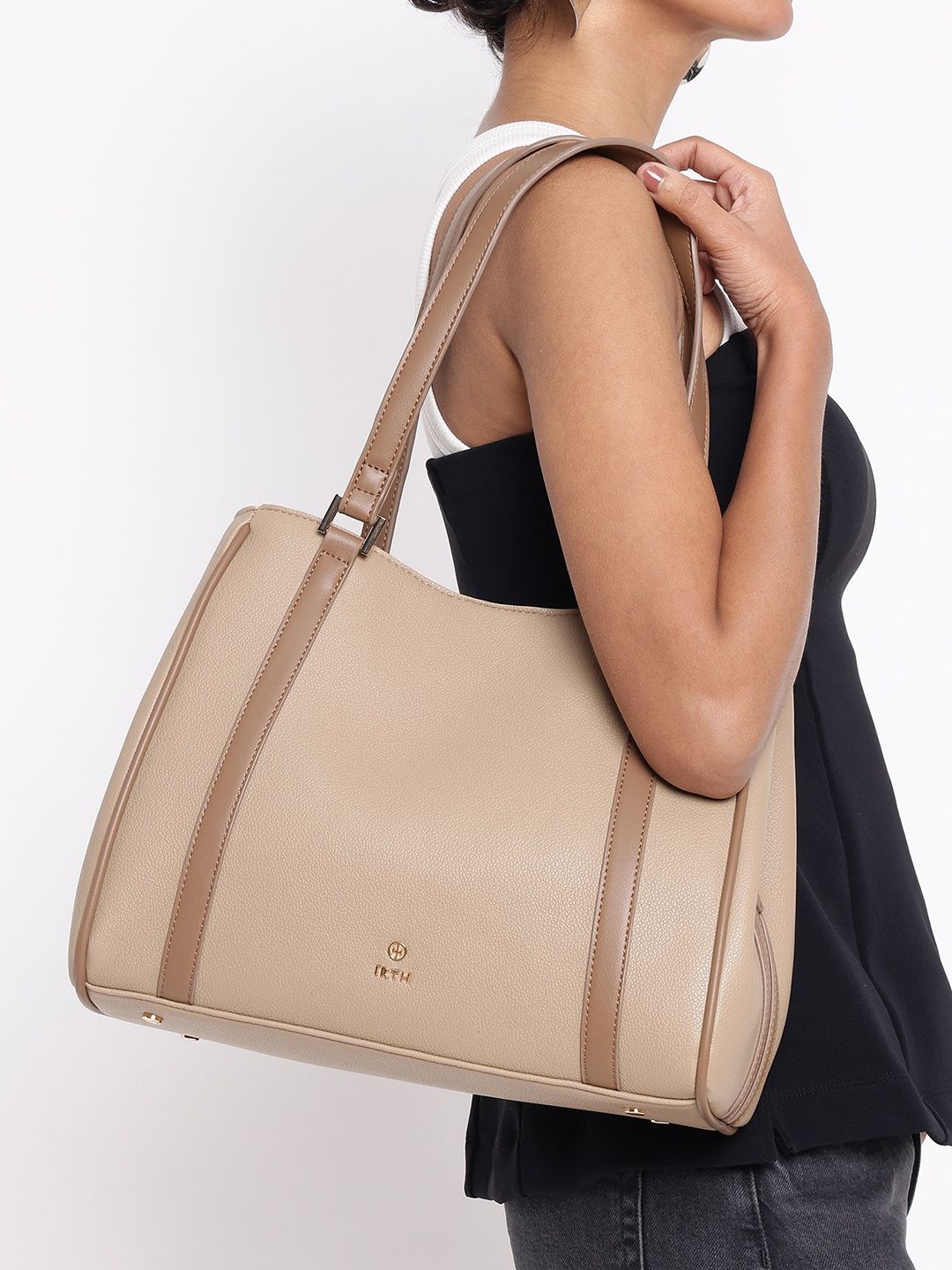 IRTH by House of Titan Textured Structured Shoulder Bag-picture-21