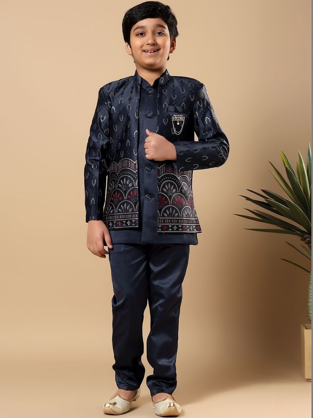 Sangria Embroidered Mandarin Collar Sherwani Set-picture-30