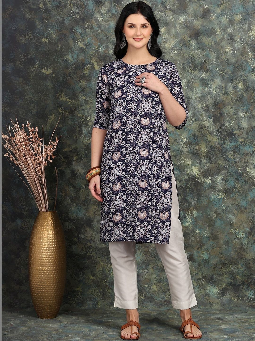 SZN Women Printed Crepe Kurta-picture-48