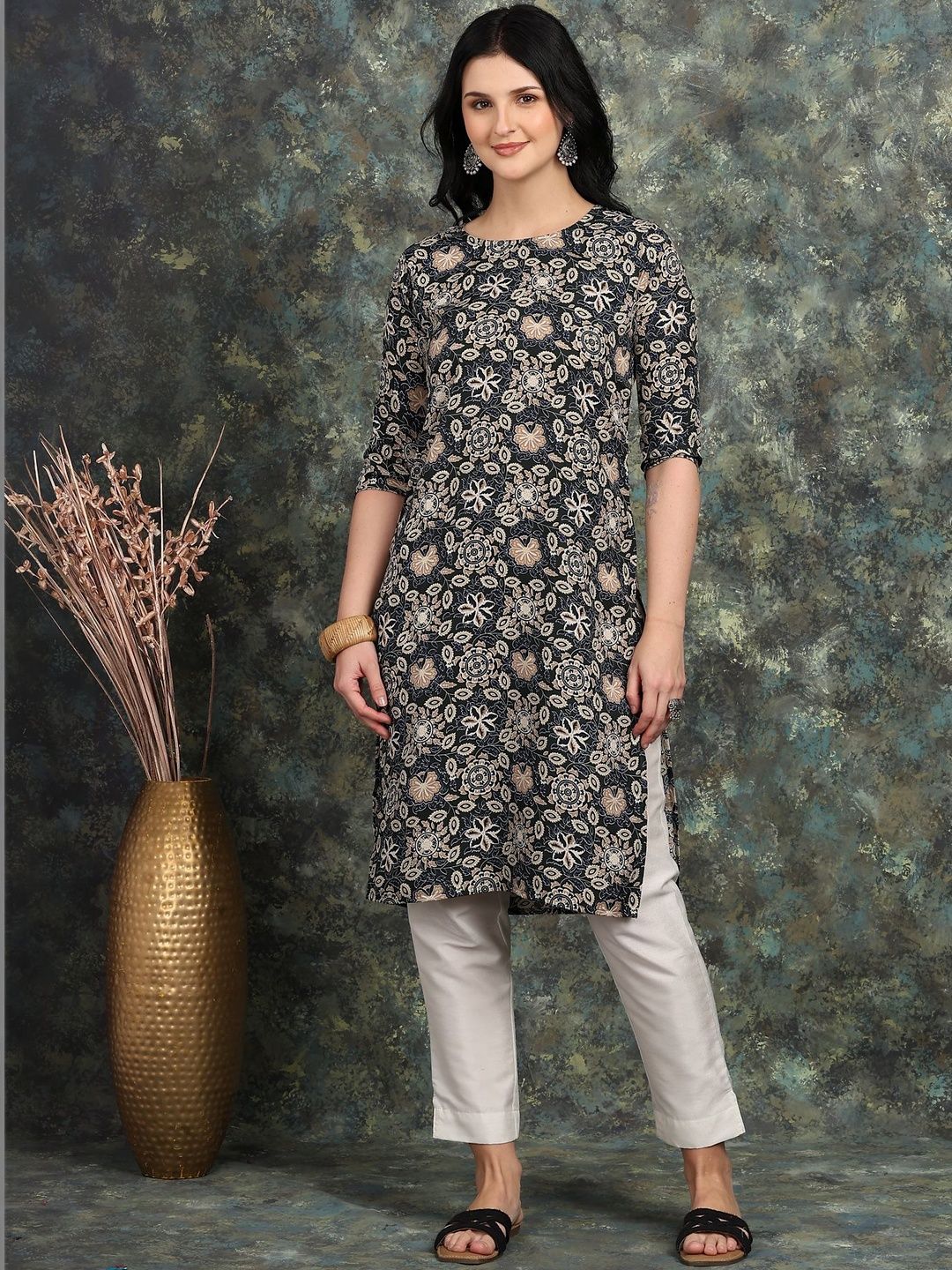 SZN Women Printed Crepe Kurta-picture-47