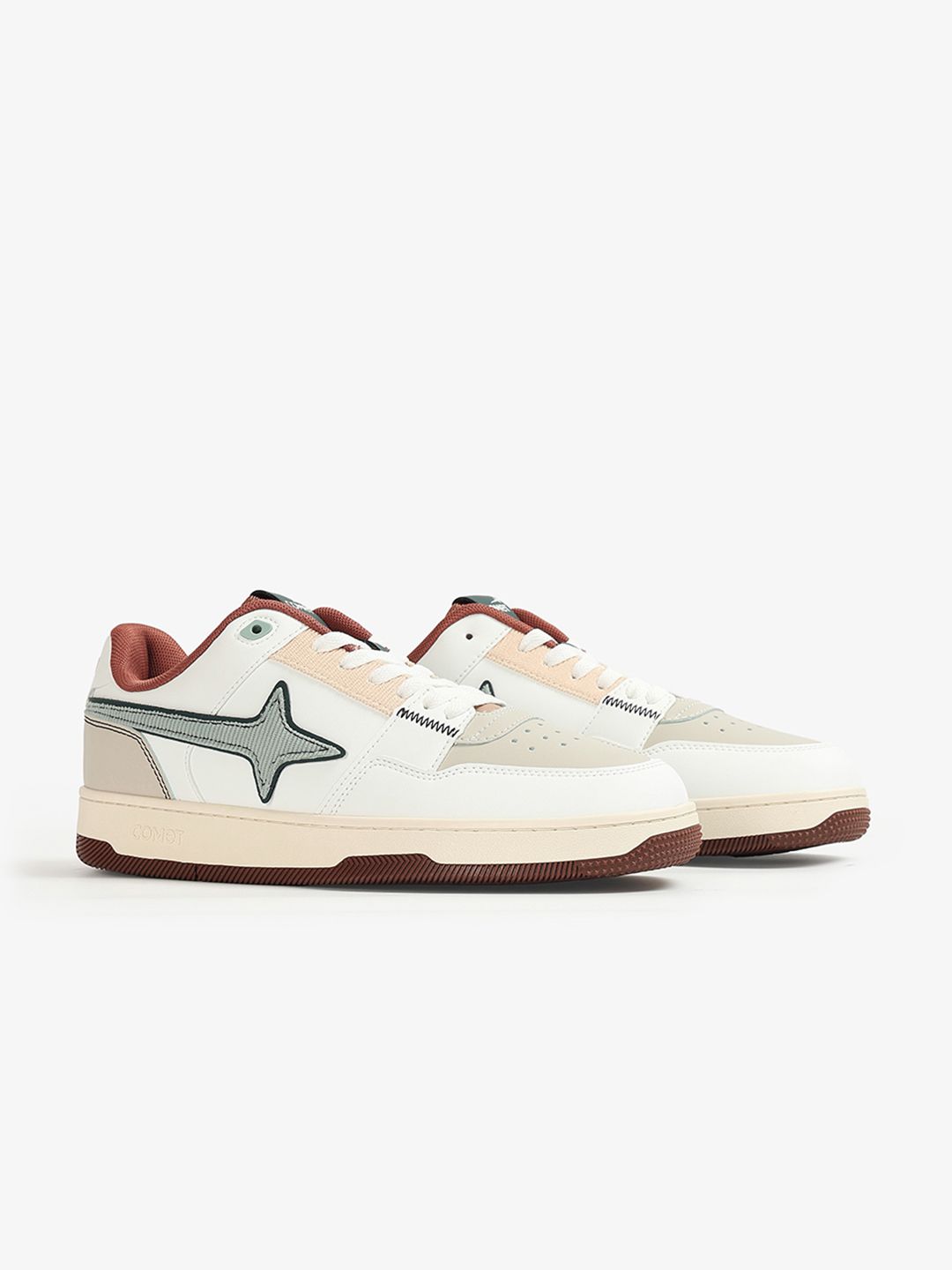 Comet Unisex X Lows Tuscan Sneakers