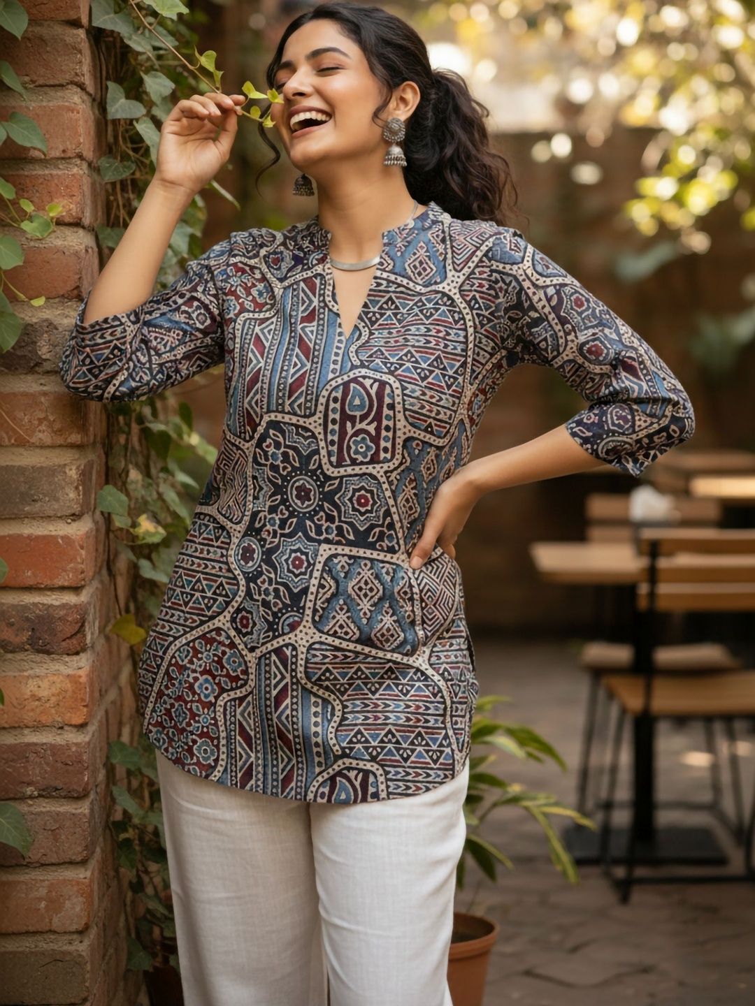 Anouk Mirage Ethnic Motifs Printed V-Neck Pure Cotton Blend Kurti-picture-41
