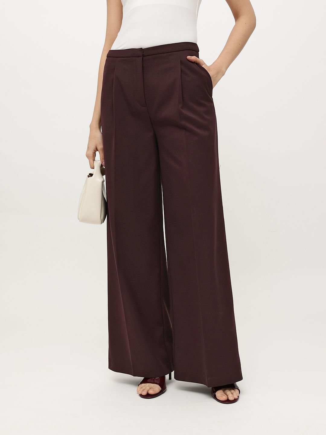 MANGO Women Wide Leg High-Rise Pleated Trousers-image-9