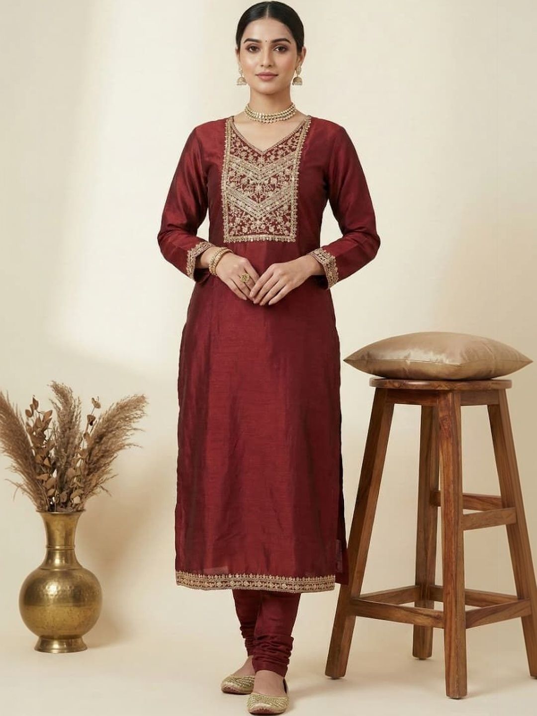 Mangalam Fashion Diva Ethnic Motifs Embroidered V-Neck Kurti-picture-55