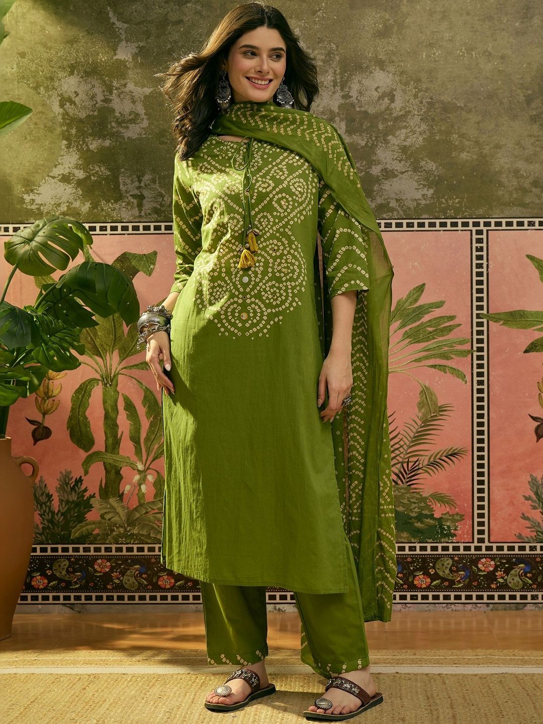 Sangria Printed Round Neck Kurta Trousers & Dupatta-image-26