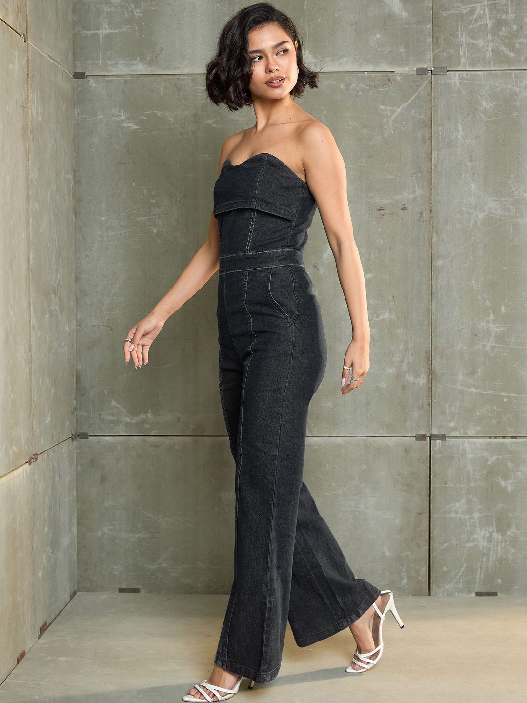 SASSAFRAS Basic Jumpsuit with Layered-picture-19