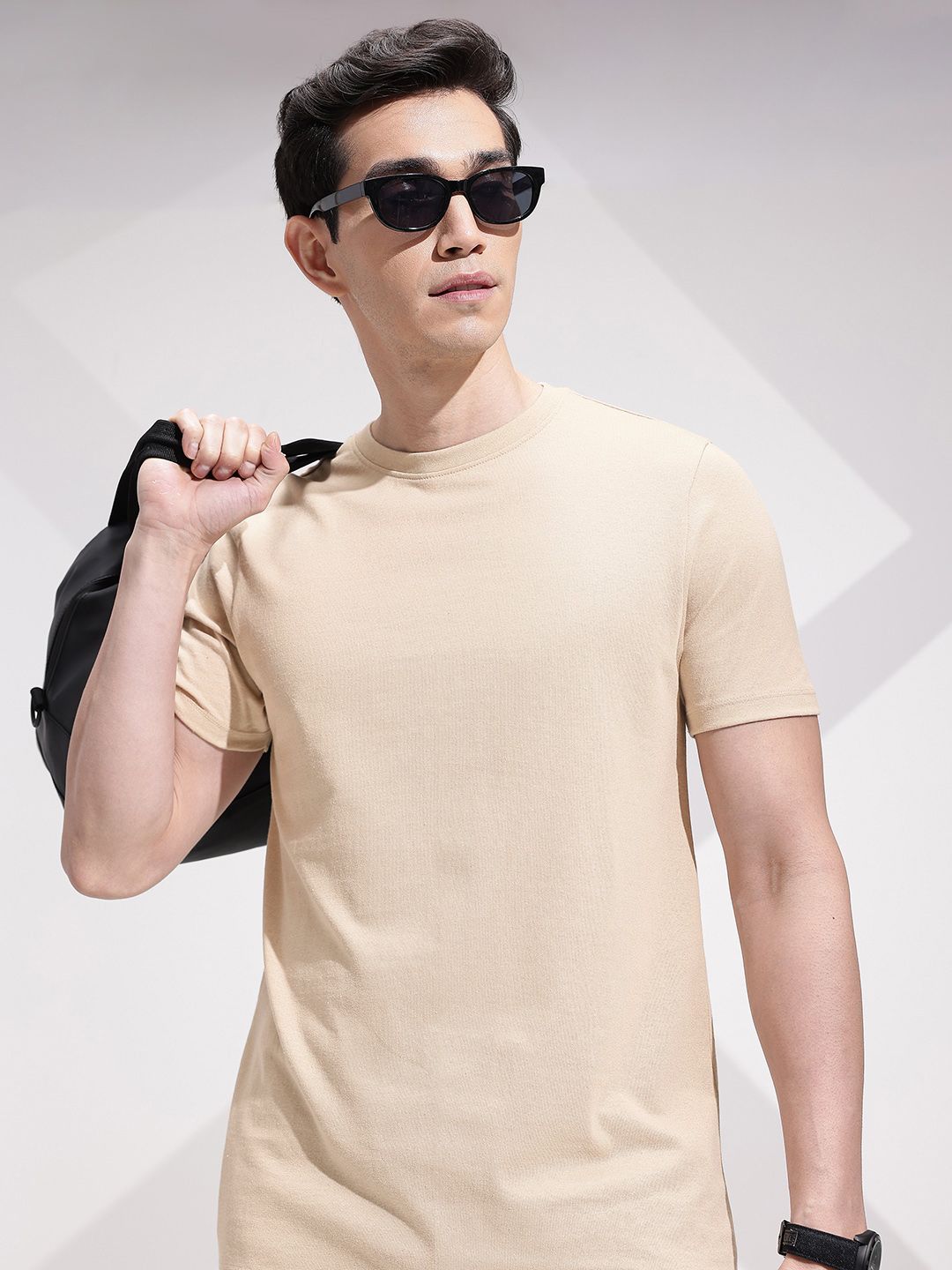 encore by INVICTUS Round Neck Knitted T-shirt-image-2