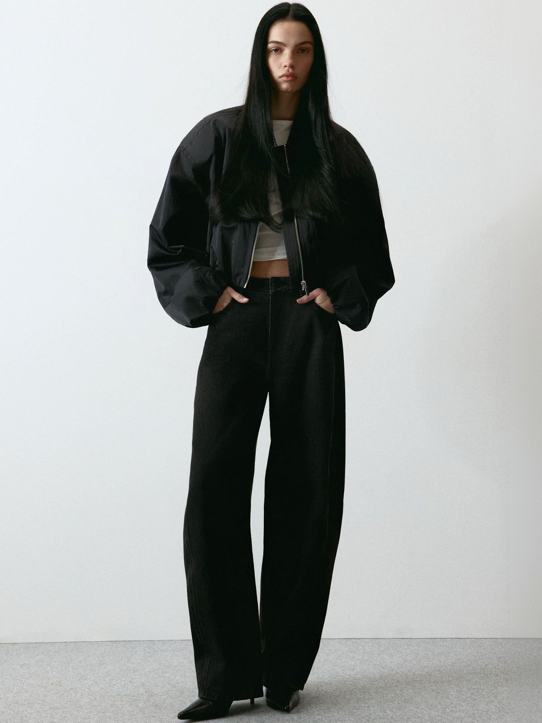 H&M Barrel Leg High Waist Jeans-picture-43