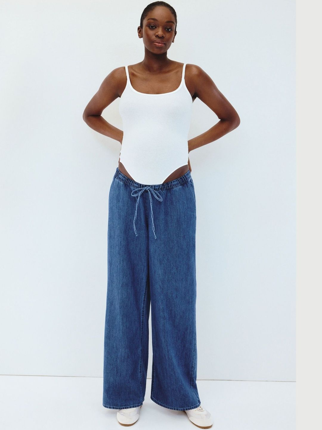 H&M MAMA Denim Drawstring Trousers-picture-33