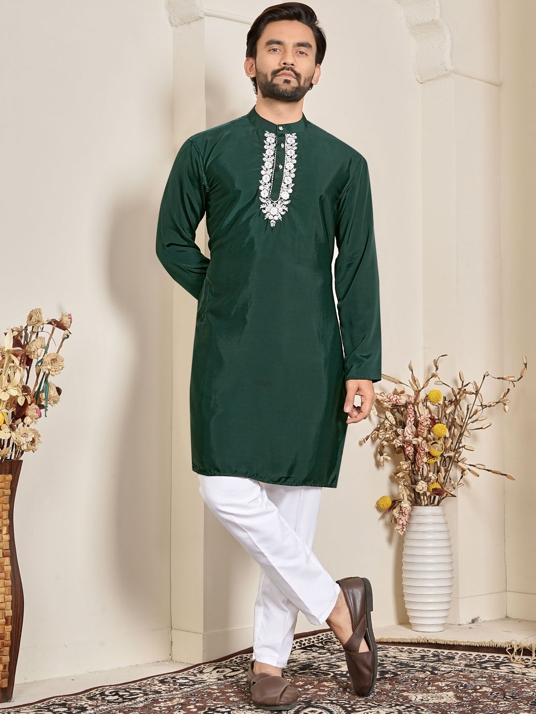 SHOPGARB Men Embroidered Thread Work Pastels Kurta-picture-24