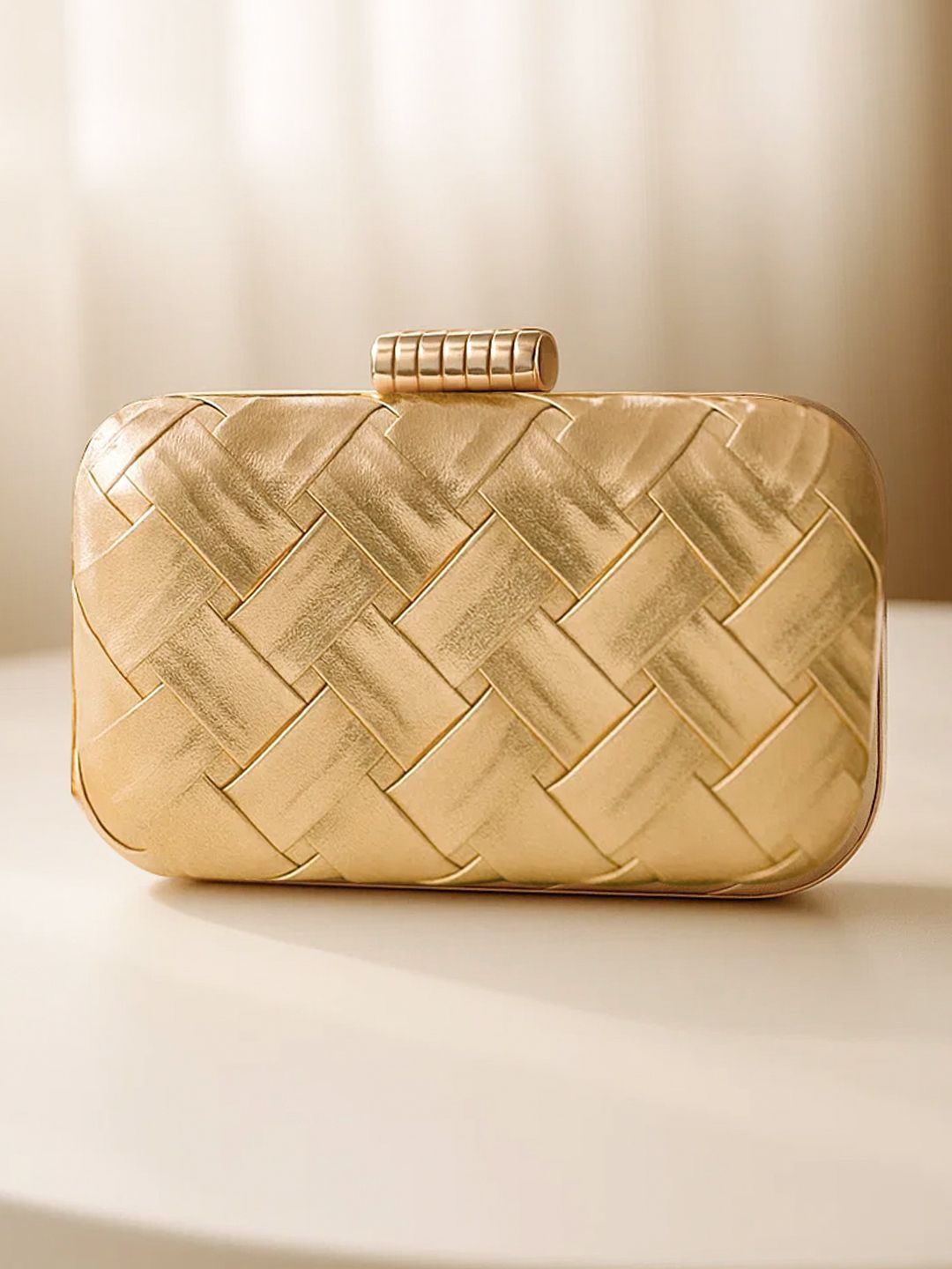 Rubans Women Gold Woven Textured Metallic Clutch Bag-picture-25