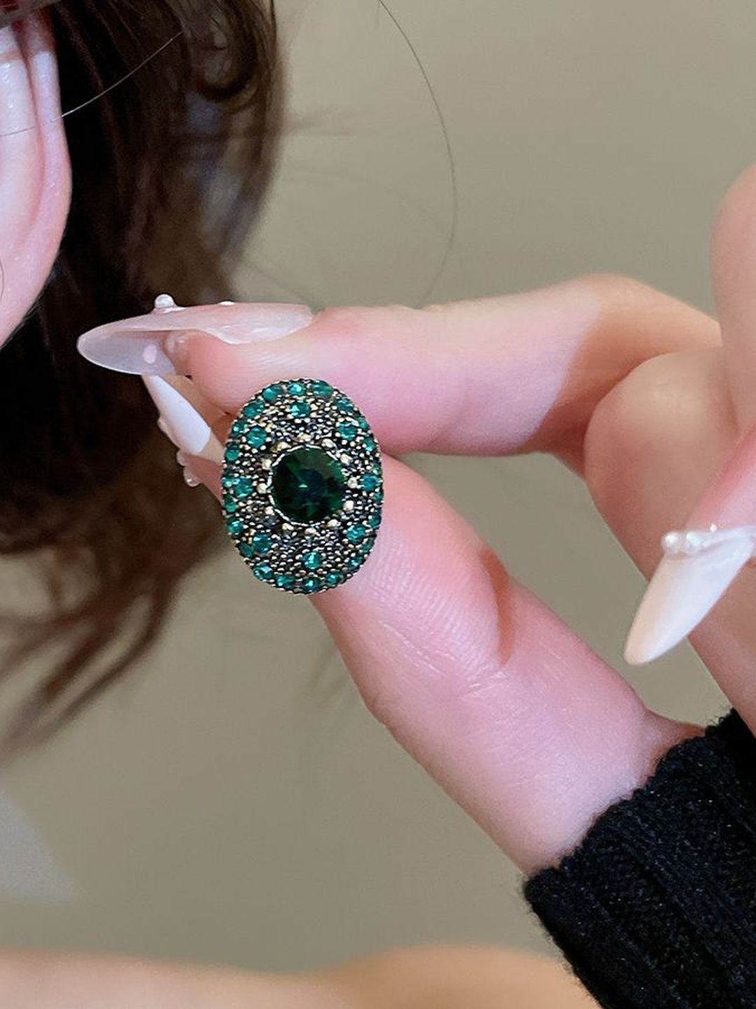 Lara Karen Oval Studs Earrings-picture-18