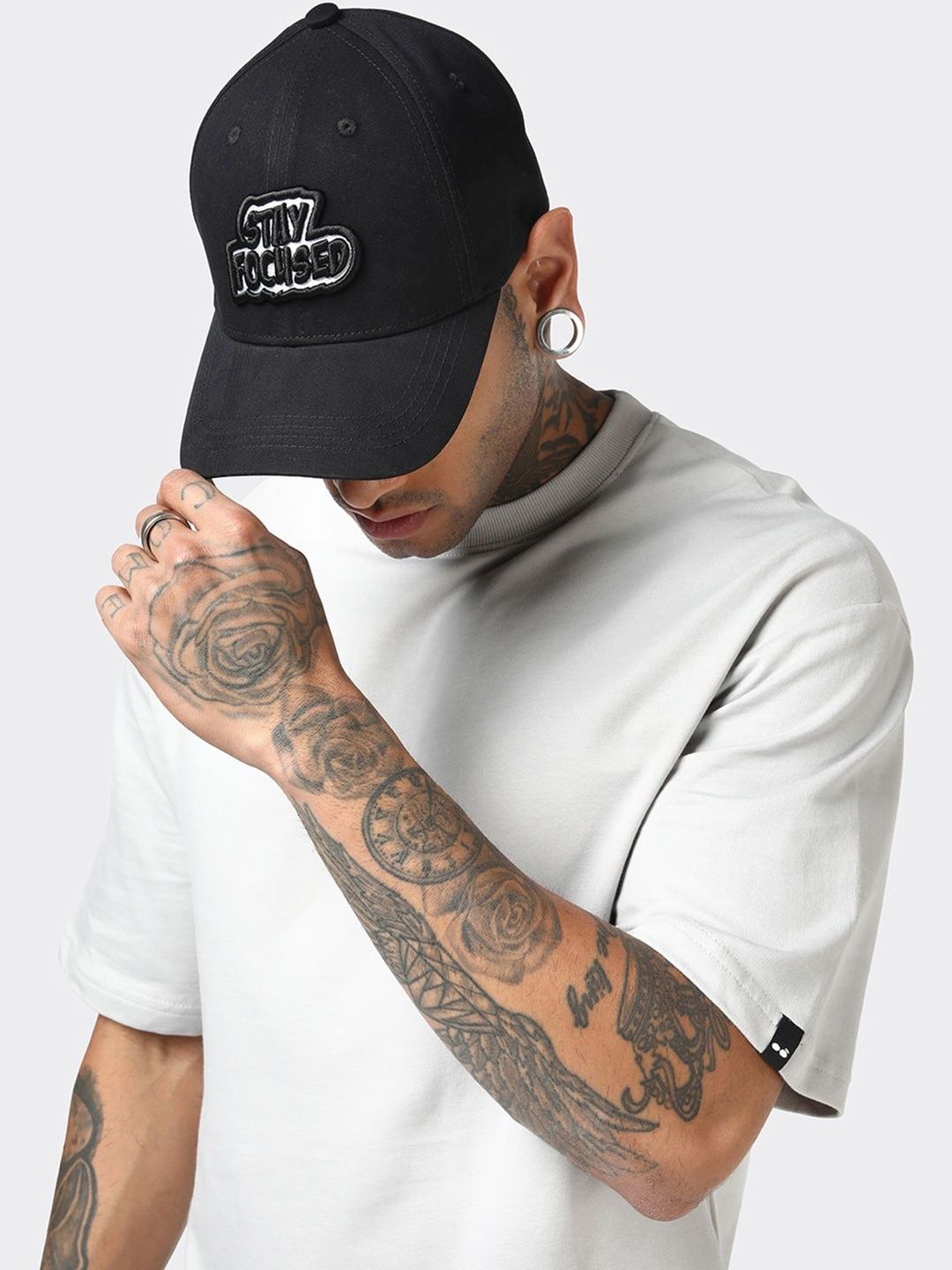 Bewakoof Unisex Black Stay Focused Embroidered Baseball Cap-picture-12