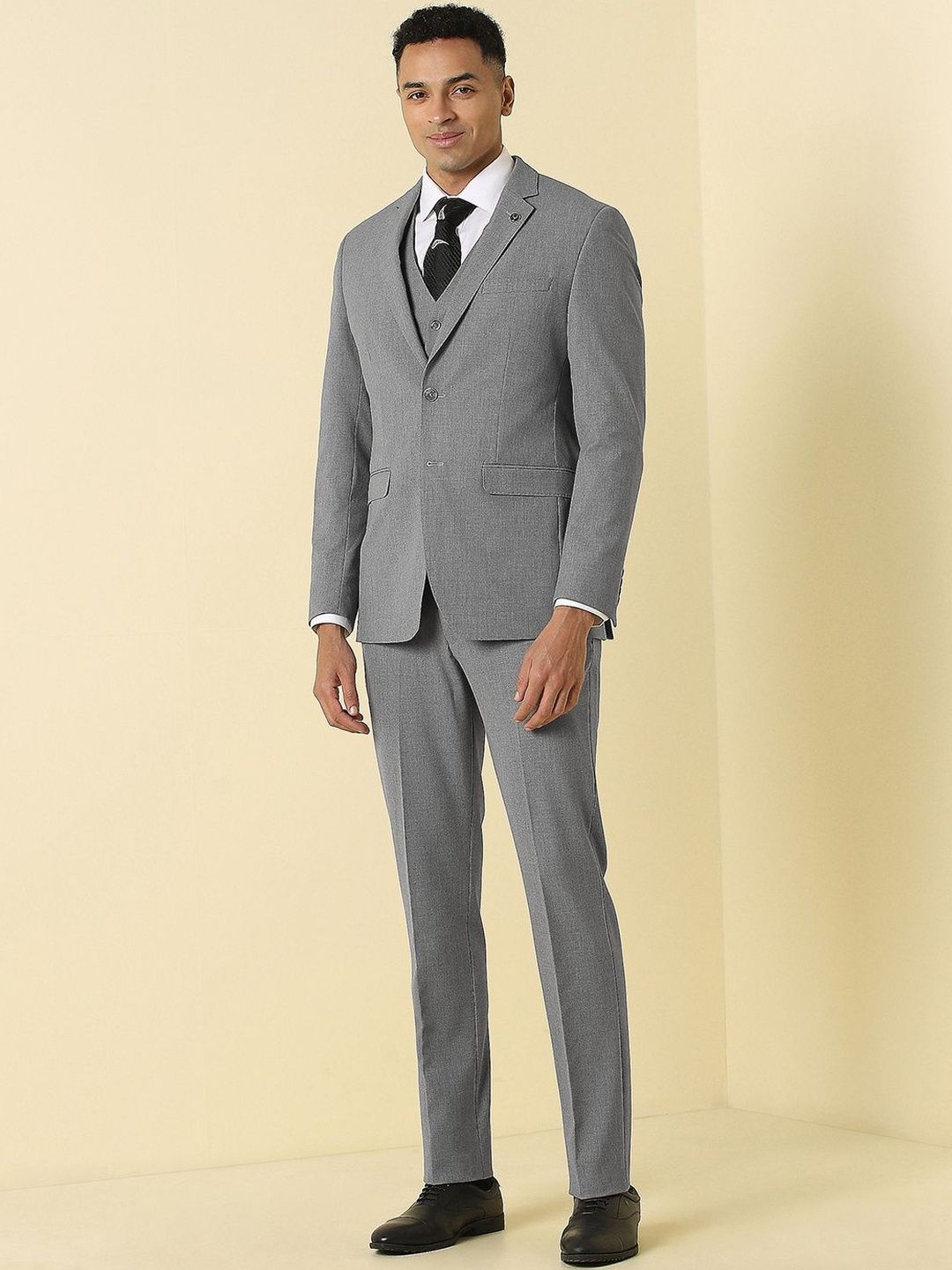 Allen Solly Textured Slim-Fit Single-Breasted Three-Piece Suit-picture-56