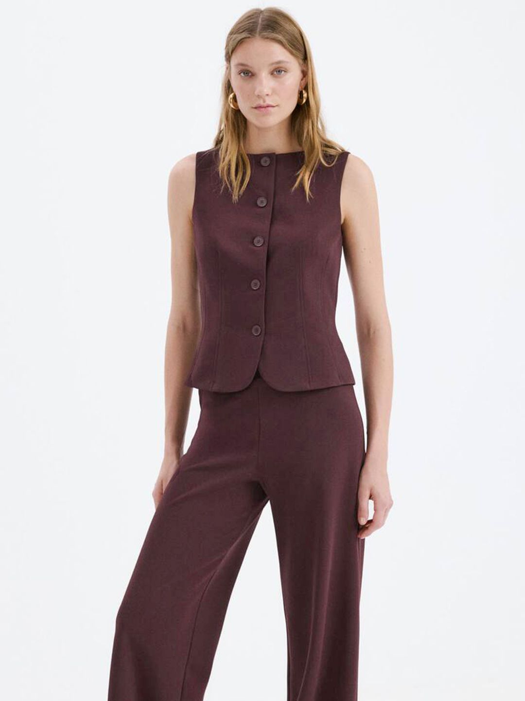 MANGO Paneled Sleeveless Vest Top-picture-11