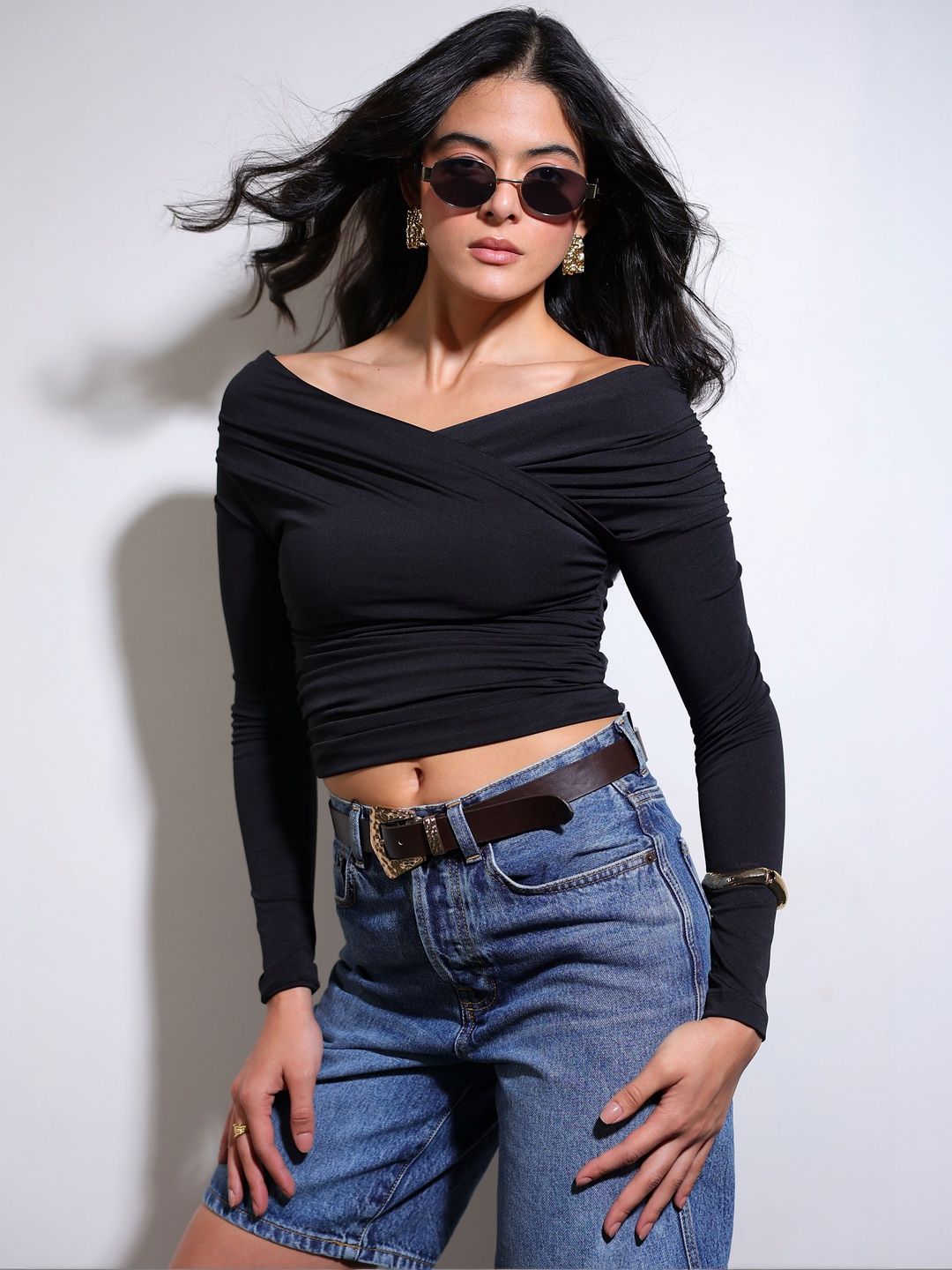 COLOR CAPITAL Off-Shoulder Crop Top-picture-20