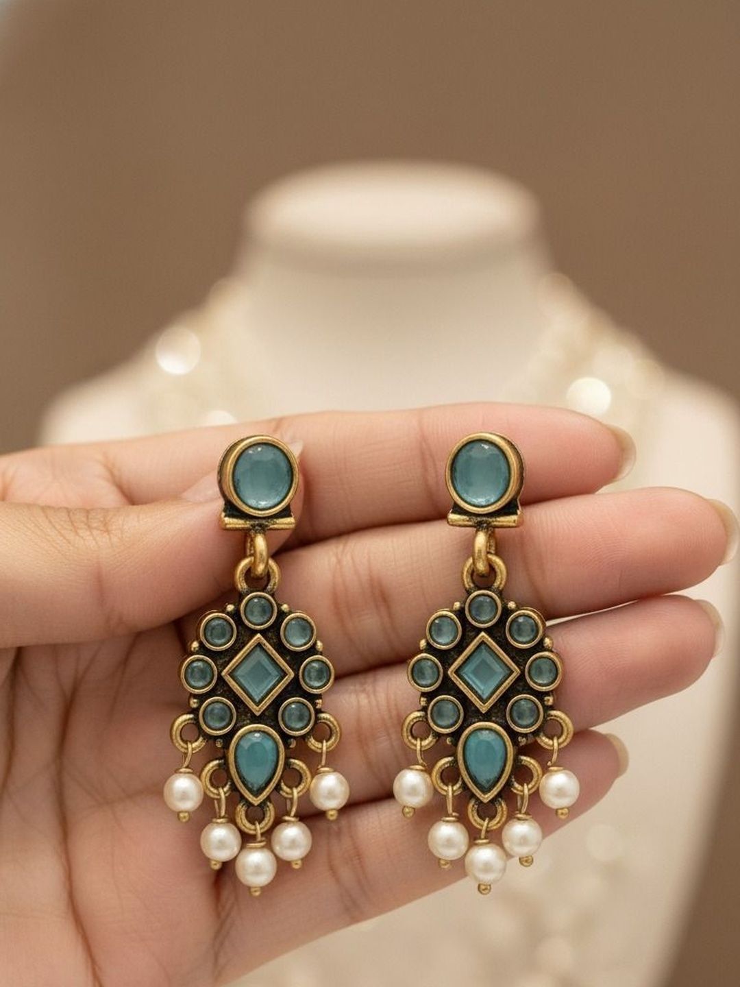 Ringzinnie Geometric Drop Earrings-picture-47