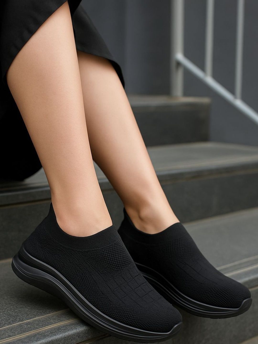 FABBMATE Girls Textured Slip-On Sneakers-picture-41