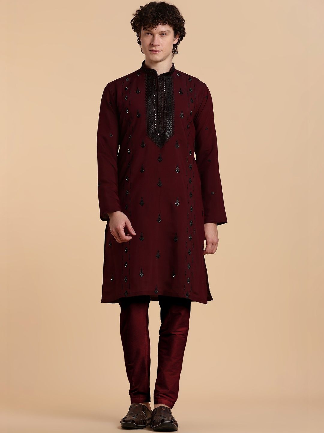 Anouk Men Geometric Embroidered Indie Prints Kurta-picture-33