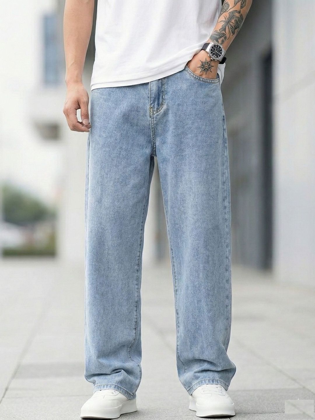 Metronaut Men Relaxed Fit Mid-Rise Light Fade Jeans-picture-13