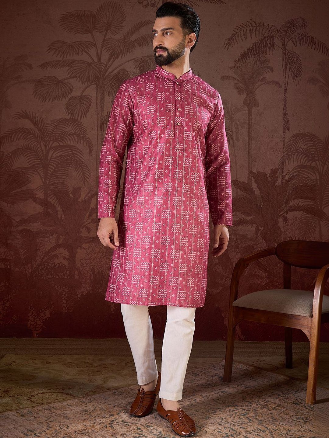 House of Pataudi Printed Mandarin Collar Knee Length Straight Kurta-picture-31