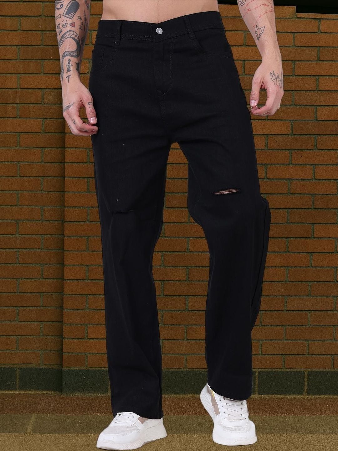 Metronaut Men Relaxed Fit Mid-Rise Mildly Distressed Jeans-picture-22