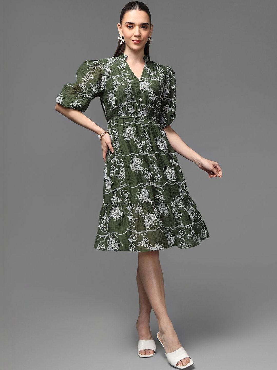 Kazo Floral Embroidered Puff Sleeve Bodycon Midi Dress-picture-17