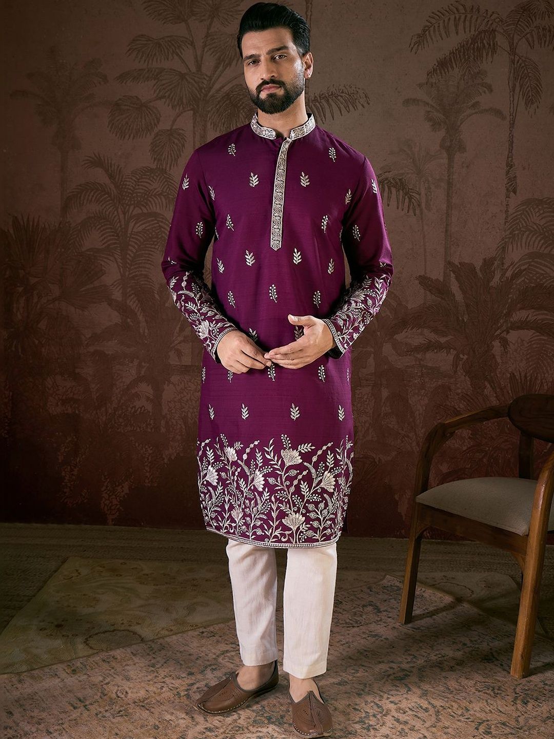 House of Pataudi Embroidered Mandarin Collar Calf Length Straight Kurtas-picture-30