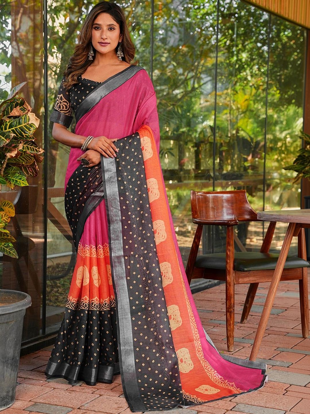 flaher Ethnic Motifs Linen Blend Half and Half Saree-picture-17