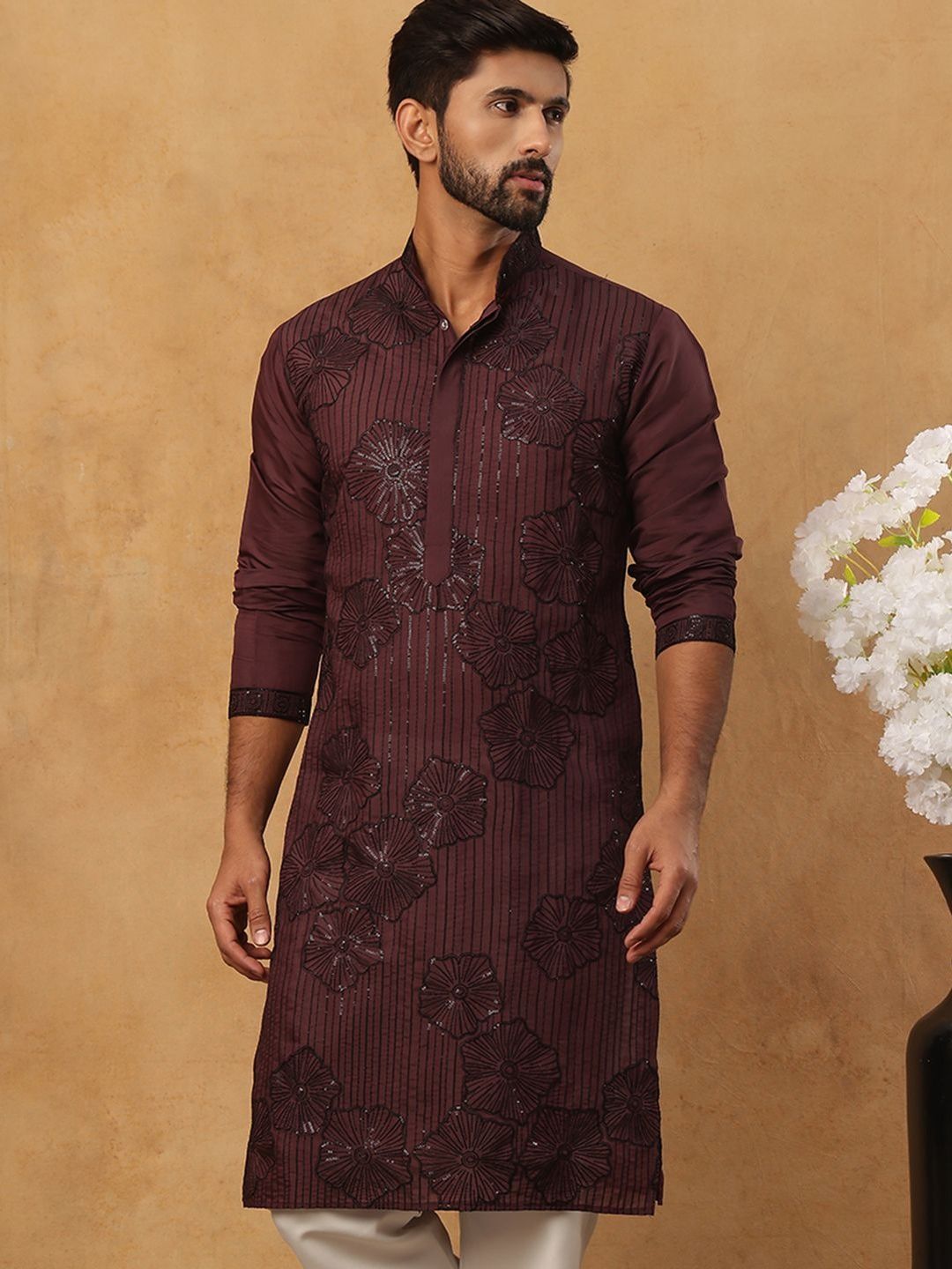 Jompers Men Floral Embroidered Thread Work Kurta-picture-19