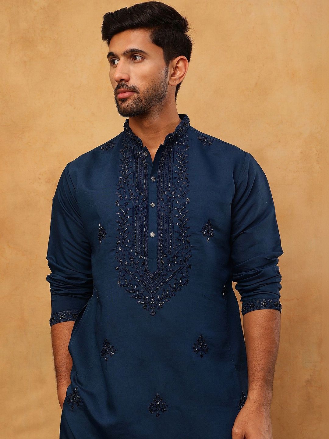 Jompers Men Floral Embroidered Kurta-picture-40