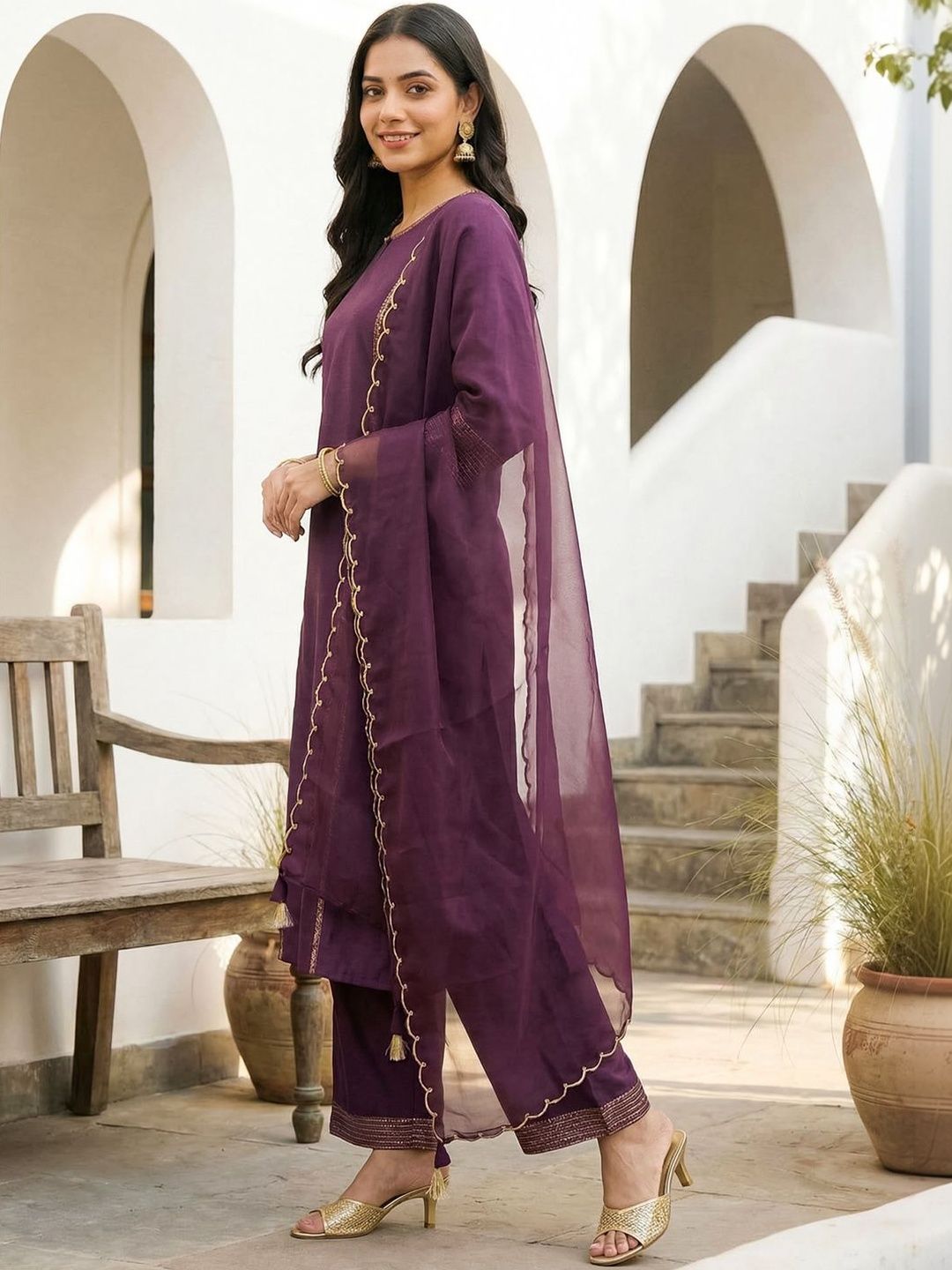 Indo Era Embroidered Organza Dupatta with Zari-picture-15