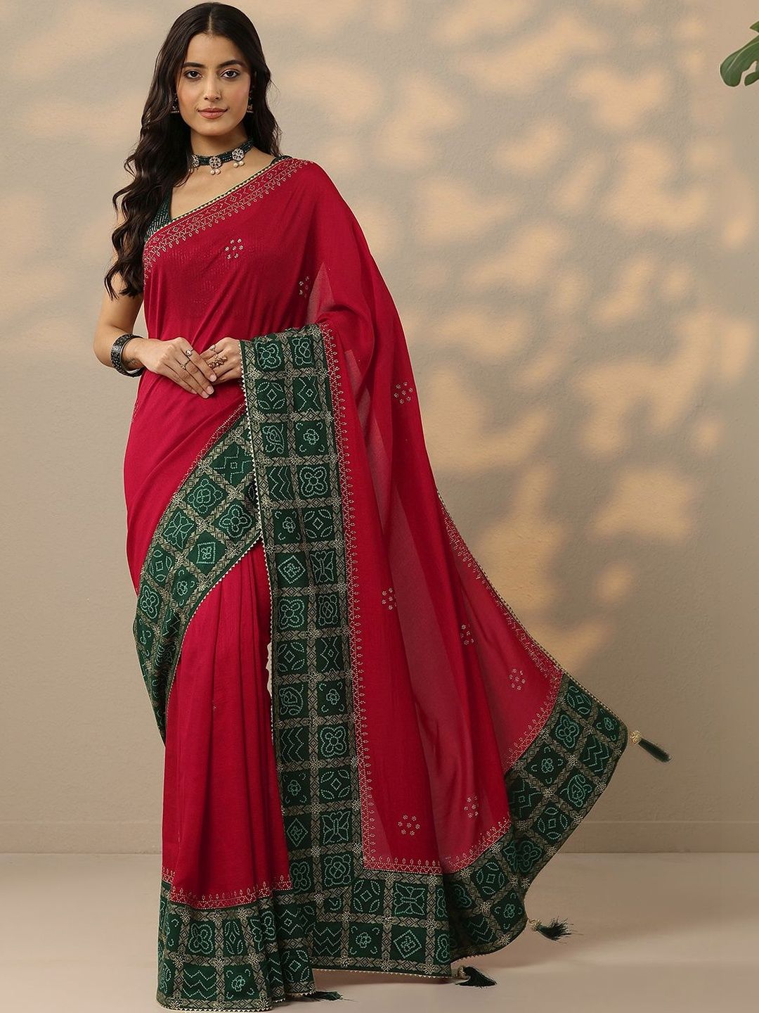 Libas Red Printed Chinon Saree With Unstitched Blouse Piece-picture-34