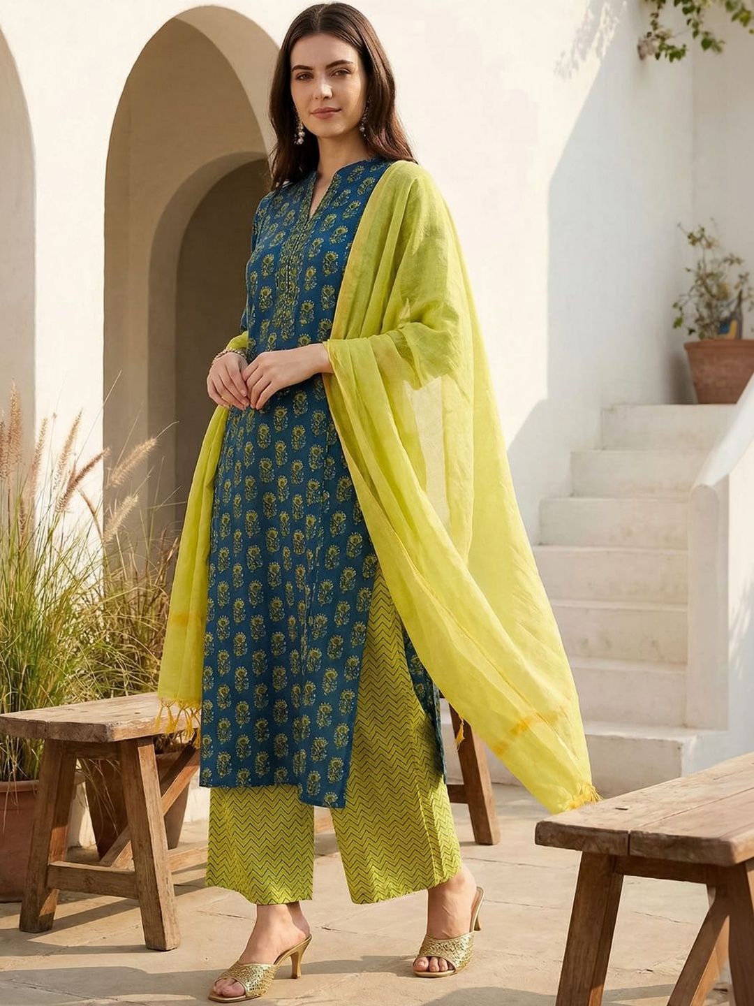 Indo Era Woven Design Dupatta-picture-17